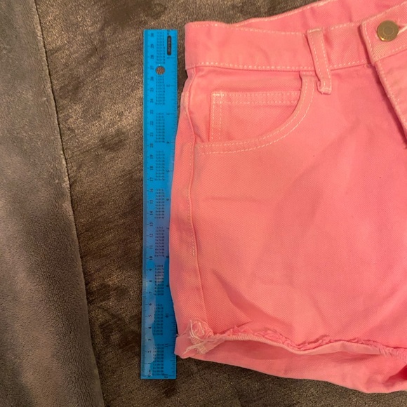Pink Jean Shorts - Picture 4 of 8